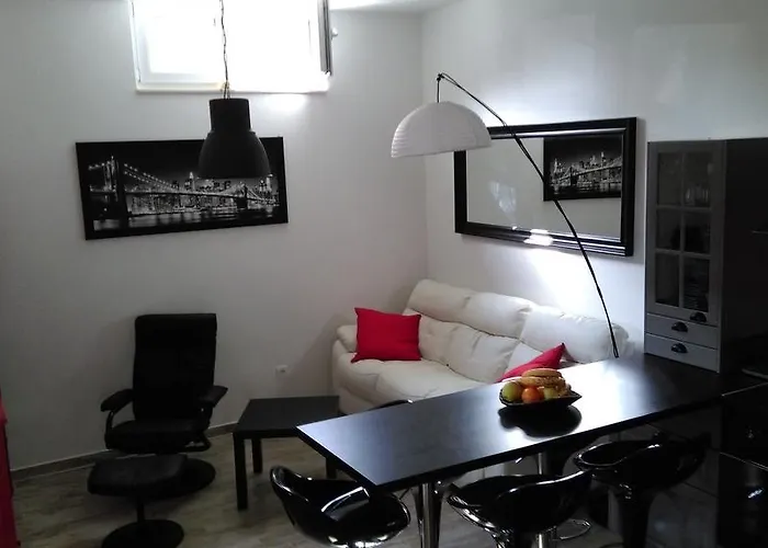 Lägenhet Plutus Biograd Na Moru